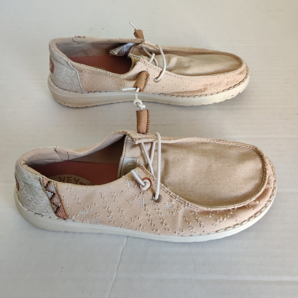 Hey Dude Women's Tan Flats